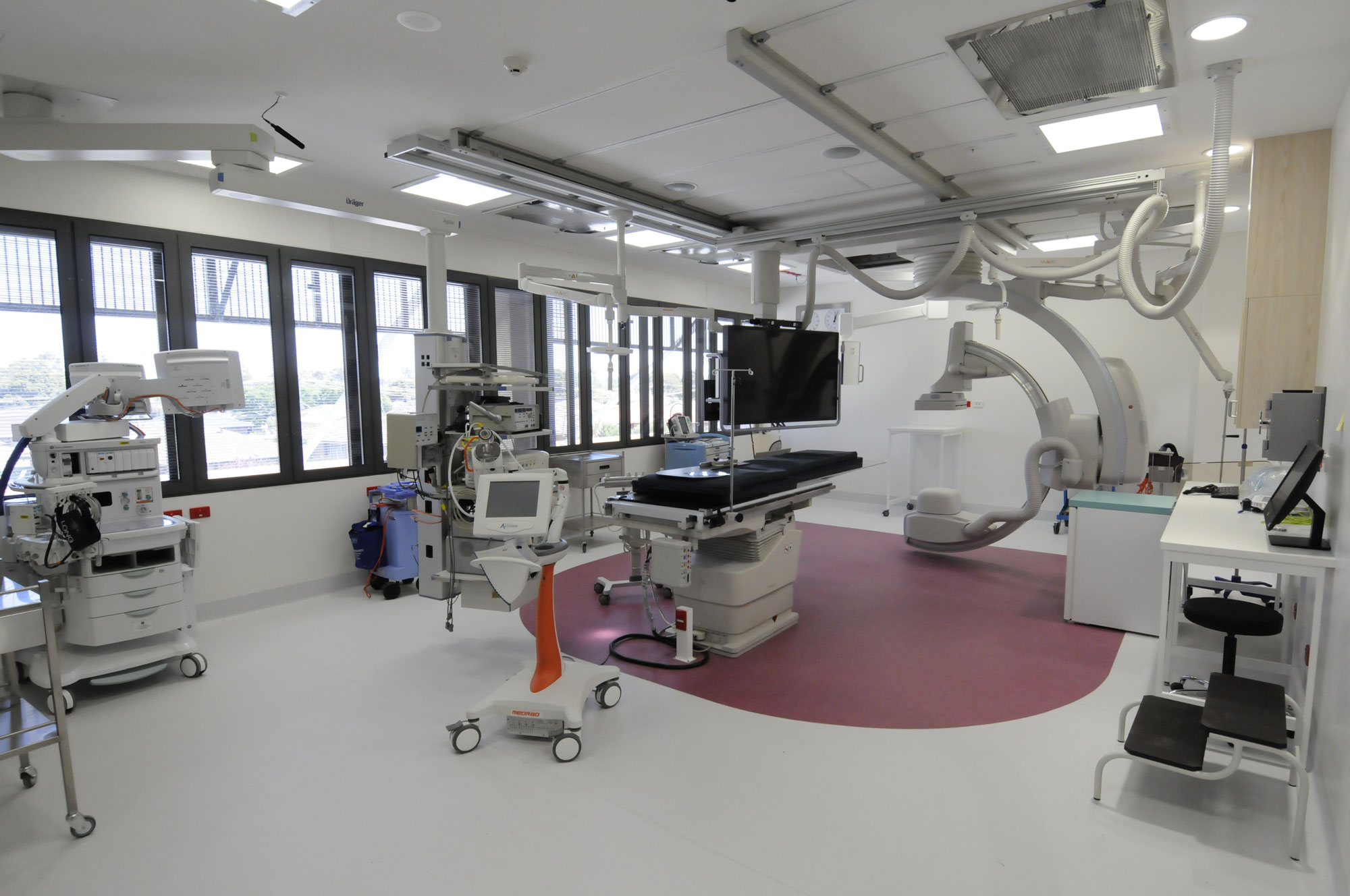 Sunshine ICU and Cath Labs Ireland Brown Construction