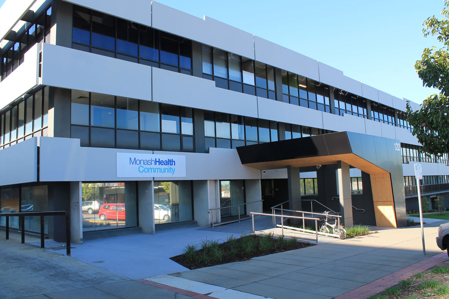 Monash Health – Dandenong Ambulatory Care and Community Precinct ...